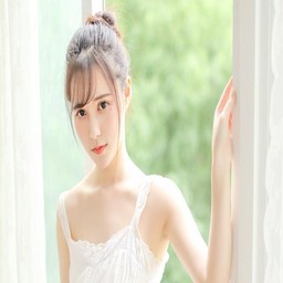 草莓、秋葵、菠萝蜜、黄瓜与榴莲：探索水果与蔬菜世界的精彩视频内容